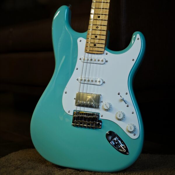 Tokai AST 423-101 – Classic S-Style with PAF Bridge Pickup Sonic Blue | Made in Japan