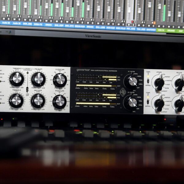 Gainlab Audio Governor (GLA-OP1) – Dual Slope Valve Optical Compressor